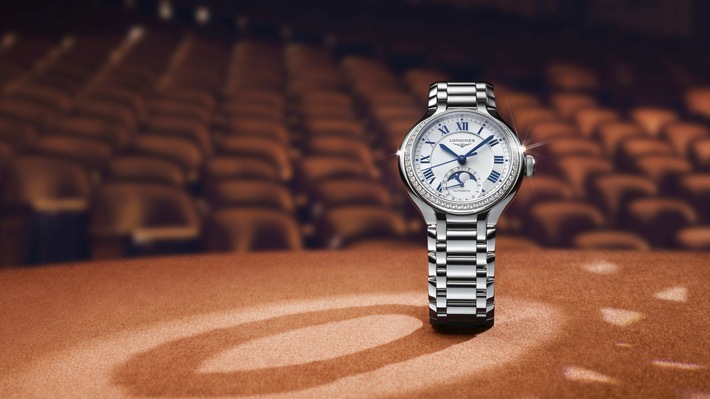 Die neue Longines PrimaLuna / Weiterer Text über ots und www.presseportal.de/nr/108996 / Die Verwendung dieses Bildes für redaktionelle Zwecke ist unter Beachtung aller mitgeteilten Nutzungsbedingungen zulässig und dann auch honorarfrei. Veröffentlichung ausschließlich mit Bildrechte-Hinweis.
