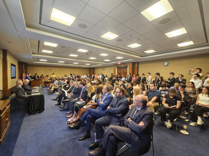 Initiative suisse pour la paix au Haut-Karabakh / Une réunion préparatoire au Congrès américain