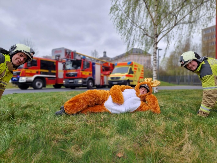 FW Dresden: Informationen zum Einsatzgeschehen der Feuerwehr Dresden vom 14. - 18. April 2022