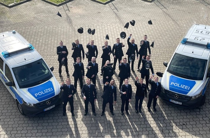 BPOL-BadBentheim: 22 neue Polizistinnen und Polizisten für die Bundespolizeiinspektion Bad Bentheim