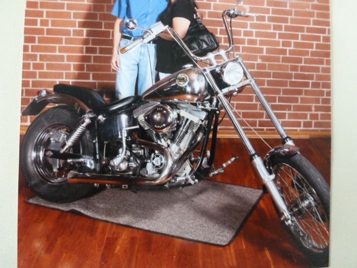 POL-NOM: Foto der entwendeten Harley-Davidson