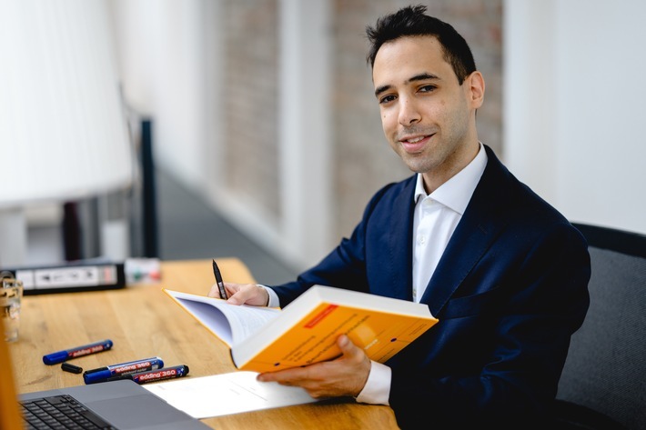 Amil Nabhani / Weiterer Text über ots und www.presseportal.de/nr/181253 / Die Verwendung dieses Bildes für redaktionelle Zwecke ist unter Beachtung aller mitgeteilten Nutzungsbedingungen zulässig und dann auch honorarfrei. Veröffentlichung ausschließlich mit Bildrechte-Hinweis.