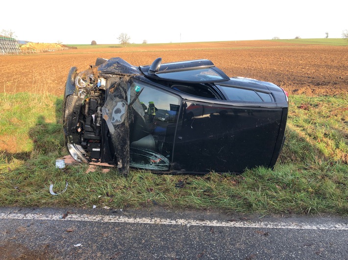 POL-PDLD: 76889 Steinfeld - L546, Auto überschlagen