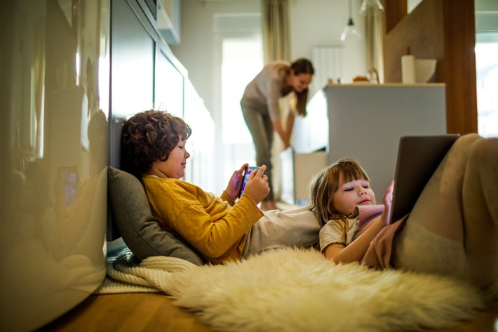 Gegen Mediensucht: Online-Vortrag am 24. November stärkt Kompetenz von Eltern