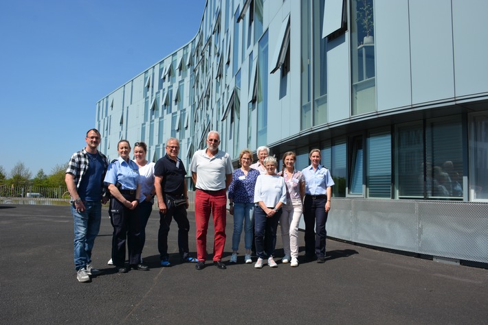 POL-ME: Sicherheit für Seniorinnen und Senioren: Sechs neue "ASS!e" für den Kreis Mettmann 2504109
