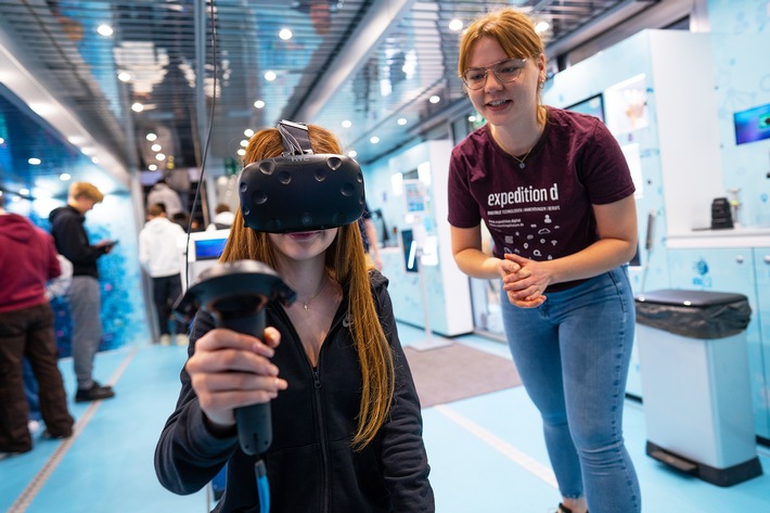 Metzingen (18.- 20.12.): Hightech-Ausstellung macht Digitalisierung für Jugendliche erlebbar