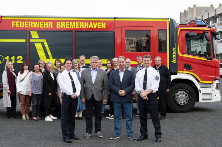 FW Bremerhaven: Das deutsche Feuerwehrsystem soll als Vorbild für ein finnisches Feuerwehr-Projekt dienen.