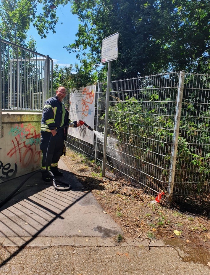 FW-Schermbeck: Entstehungsbrand konnte schnell gelöscht werden