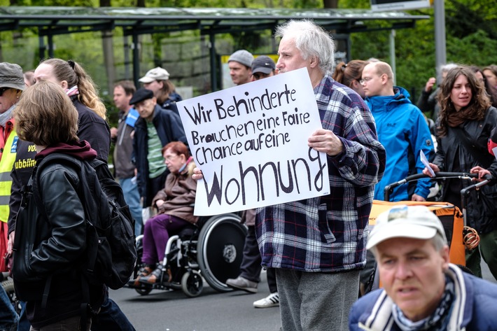 8 Jahre UN-Behindertenrechtskonvention in Deutschland: Menschen mit Behinderungen müssen selbstbestimmt wohnen können