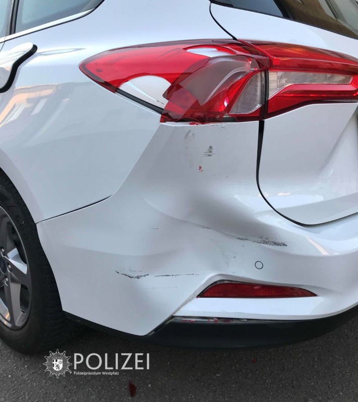 POL-PPWP: Wer hat den Ford Focus gerammt?