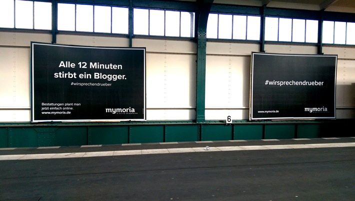 Alle 12 Minuten stirbt ein Blogger - Mymoria plakatiert zielgruppenorientiert vor der Digital-Konferenz Republica