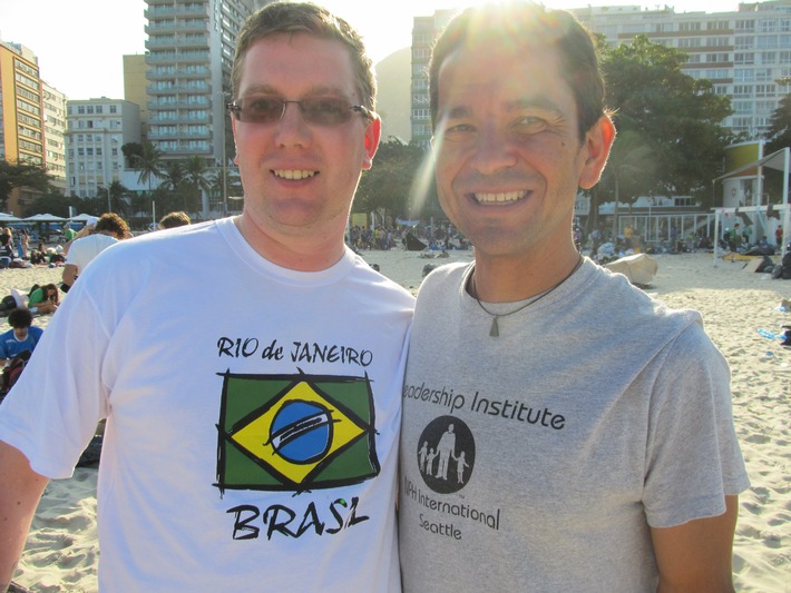 Familientreffen in Rio de Janeiro / Beim Weltjugendtag begegneten sich Spender und Helfer (BILD)
