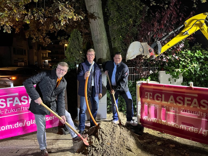 Telekom startet Glasfaserausbau in Timmendorfer Strand