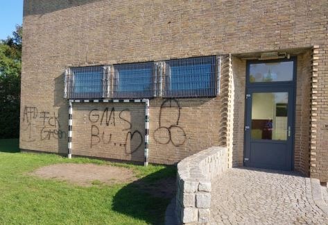 POL-IZ: 2406010.6 Tellingstedt: Graffitischmierereien an Grund- und Gemeinschaftsschule