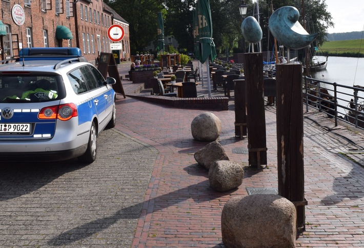 POL-WHV: Polizei Wangerland sucht Zeugen nach Diebstahl einer Bronzeskulptur (mit Bildern)