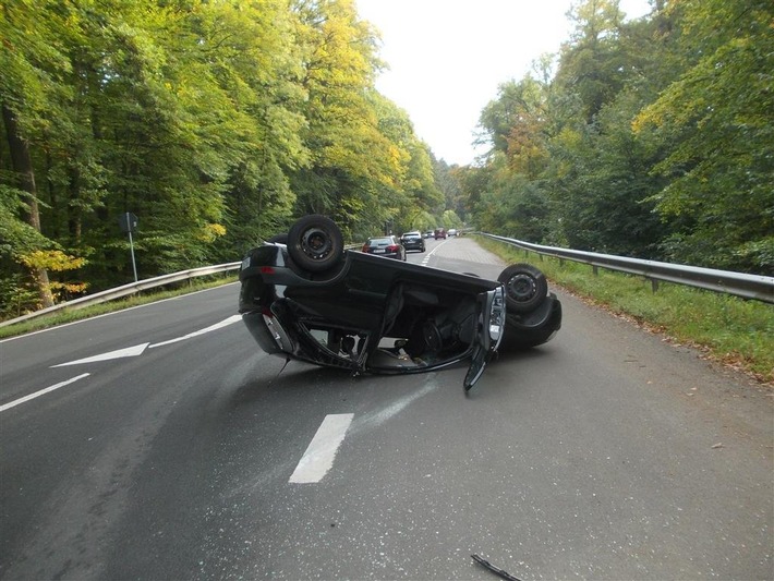 POL-PPKO: Unfall am Remstecken - Pkw-Fahrer leicht verletzt