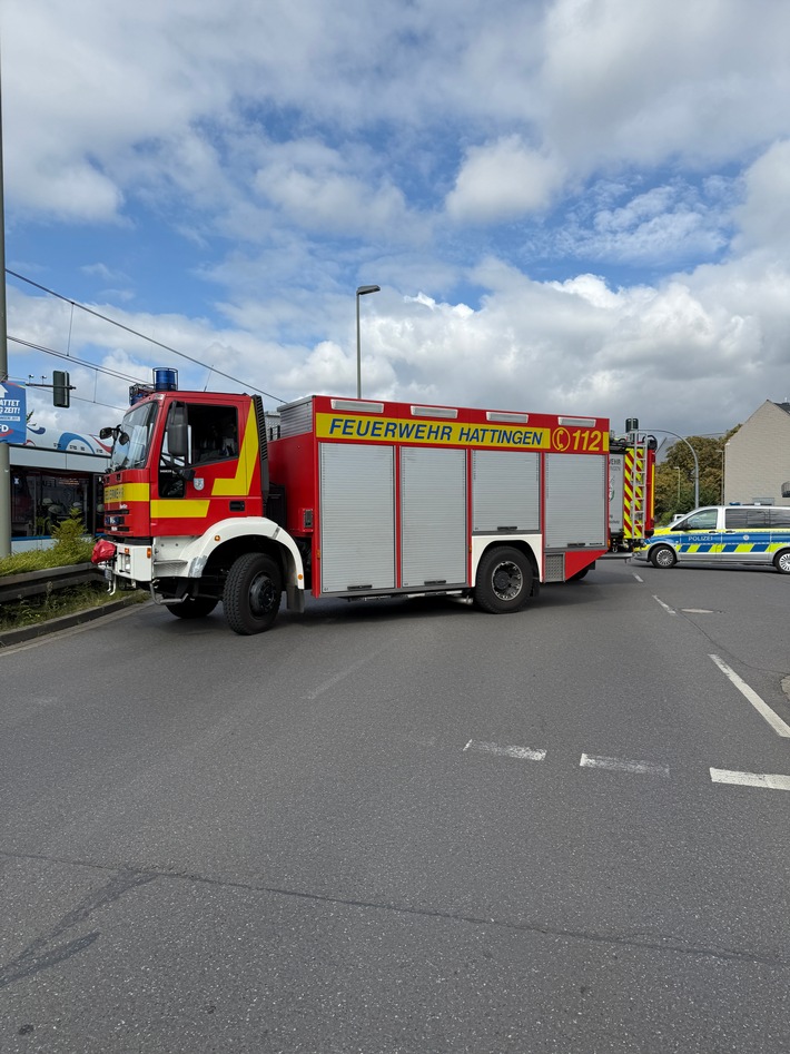 FW-EN: Schwerer Unfall zwischen Fußgänger und Straßenbahn