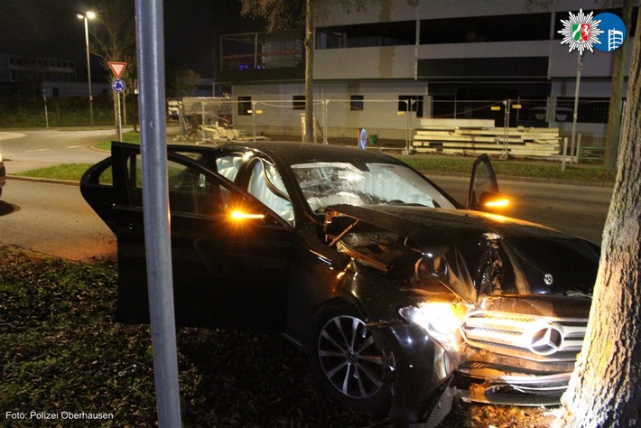POL-OB: "Mein Name ist Hase?" - Zweifel an Unfallversion nach nächtlicher Kollision