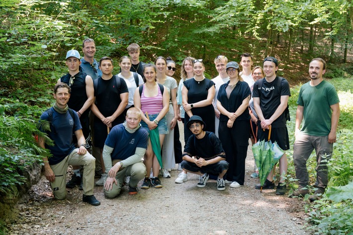 Waldtag für BAUHAUS Nachwuchskräfte und Auszubildende in Heppenheim
