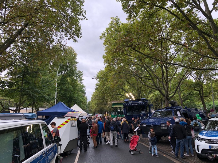 LKA-RP: Tag der offenen Tür: Polizei am Valenciaplatz in Mainz