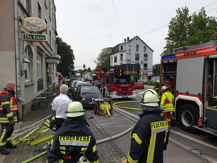 FW-EN: Fritteusenbrand an der Hagener Str.