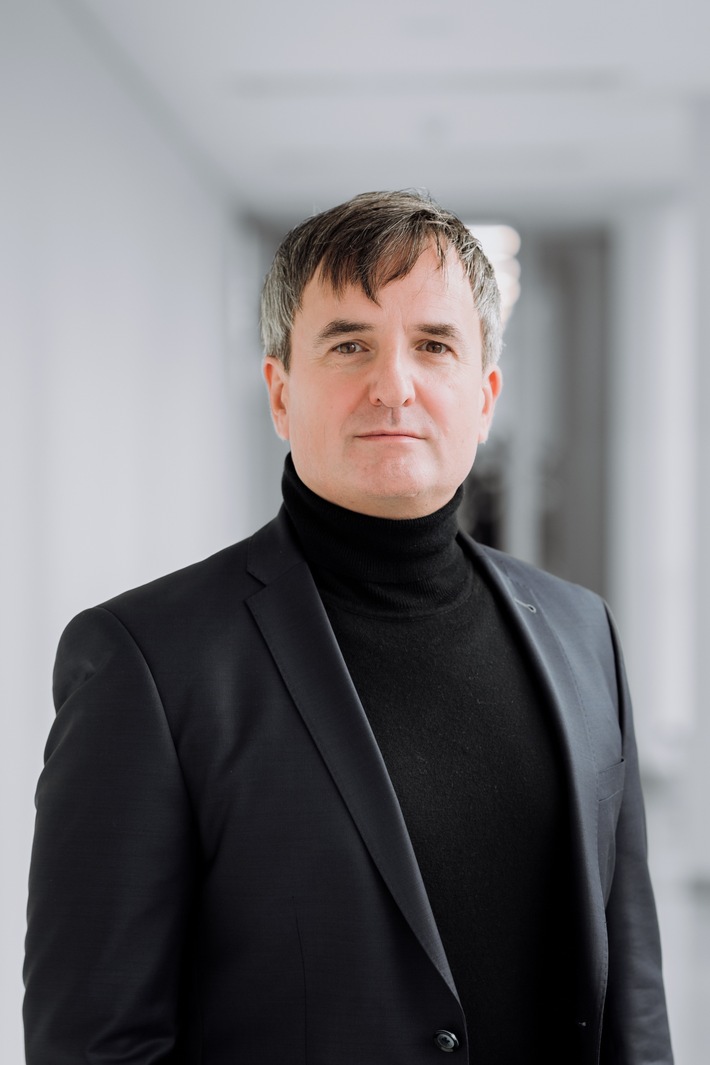 POL-F: 251112 - 1167 Frankfurt: Bodo Koch ist neuer Vizepräsident der Frankfurter Polizei