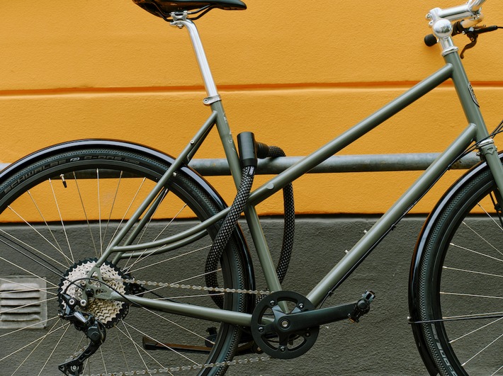 ABUS YARNIT 4004K. Innovativer Stoff für stylische Fahrrad-Sicherheit.