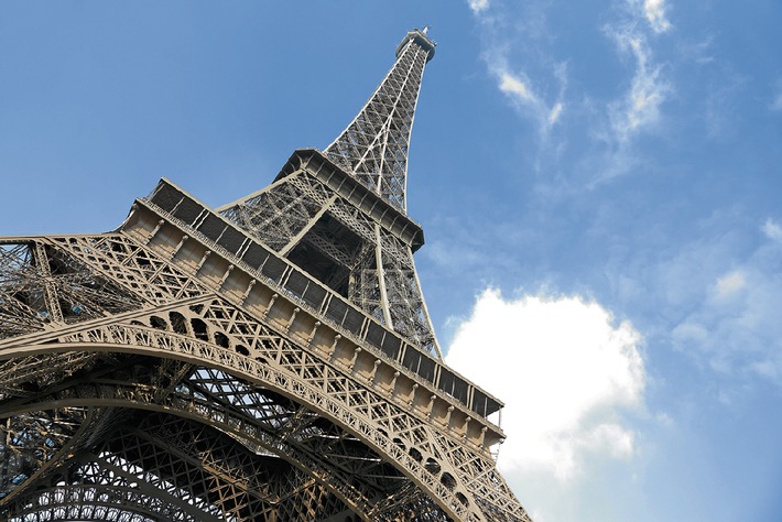 Neu von PONS: Erste Hilfe Schüleraustausch - Frankreich ist viel mehr als Eiffelturm und Baguette (BILD)