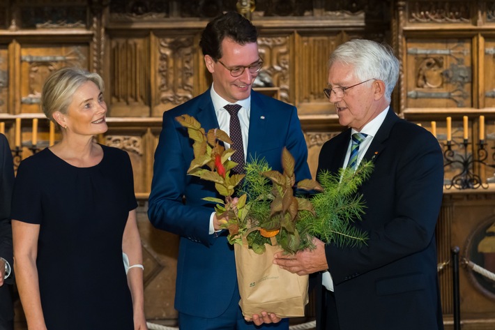 72. Jahrestagung des Deutschen Forstwirtschaftsrates mit Schirmherr Hendrik Wüst zur Zukunft der Wälder