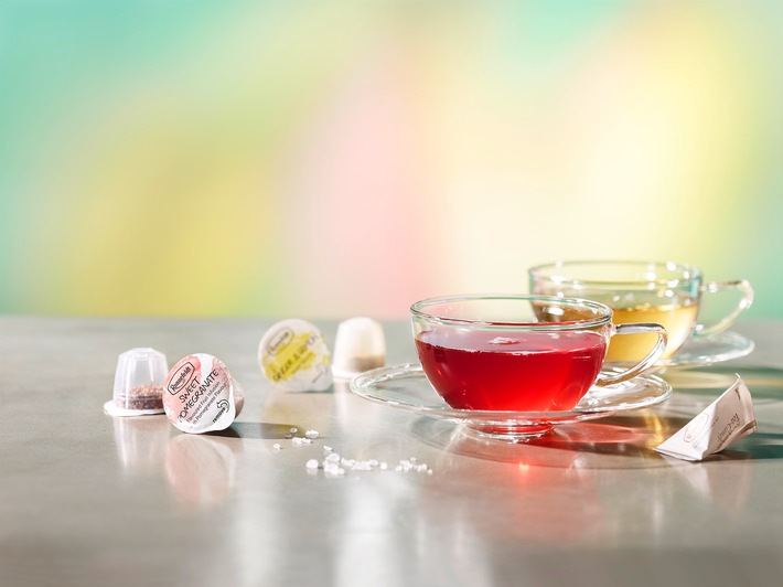 Die perfekt Tasse Tee mit einem Klick / Ronnefeldt stellt SimpliciTea vor - die Teekapsel für die Nespresso-Maschine