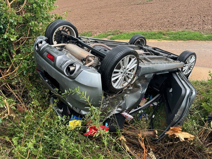 POL-PDLD: BAB65/Deidesheim - Unfall durch Aquaplaning