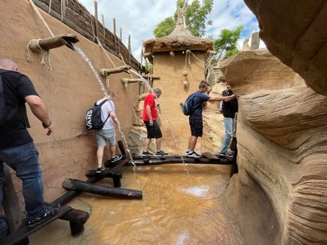 FW-OE: Jugendfeuerwehr Lennestadt besucht das Phantasialand