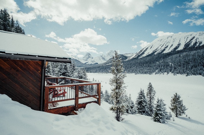 Kanadas neue Highlights 2025! / Kanada zeigt sich winterlich: feiner Schnee bedeckt das Land, viele Seen sind zugefroren, die Temperaturen sind frisch. Ein Paradies für Outdoor-Liebhaber!