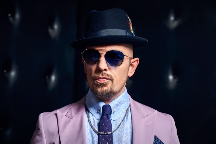 Halbfinale! Jan Delay will bei "The Masked Singer" den Flipflop, den Floh, das Krokodil und Elgonia enttarnen