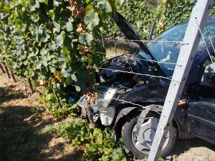 POL-PDNW: Verkehrsunfall mit mehreren verletzten Fahrzeuginsassen