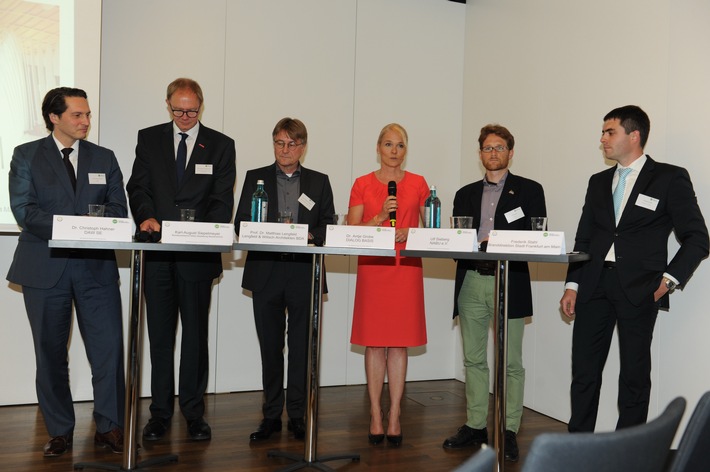 Das Richtige richtig tun / DAW SE präsentiert in Frankfurt Resultate des Stakeholder Dialogs &quot;Zukunft Wärmedämmung&quot;