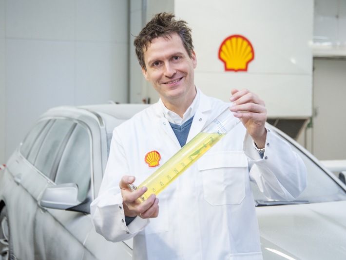 Neuer Winterdiesel von Shell: frostsicher bis minus 30 Grad* bei voller Leistung / Shell V-Power Diesel mit Vorreiterrolle auf deutschem Markt (BILD)