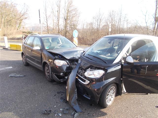 POL-PDLD: Verkehrsunfall mit Personenschaden