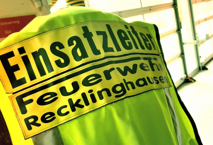 FW-RE: Sturmtief "Friederike" trifft auf Recklinghausen - Erstmeldung