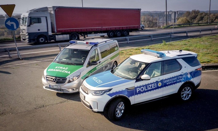 BPOLD PIR: Bundespolizei und Polnischer Grenzschutz erhalten besondere neue Dienstfahrzeuge