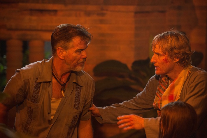 Free-TV-Premiere im ZDF: &quot;No Escape - Renn um Dein Leben&quot; / Mit Owen Wilson und Pierce Brosnan (FOTO)