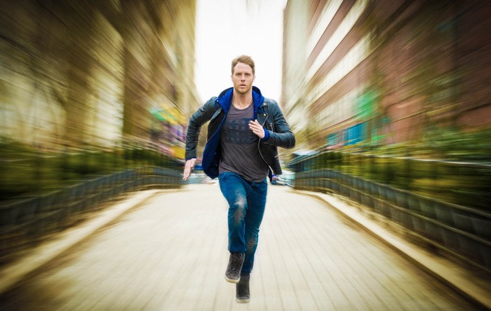 ProSieben startet mit &quot;Limitless&quot; ab 4. Januar 2017 in die neue Serien-Saison / Bradley Cooper als Gaststar