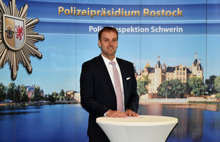 POL-HRO: Kriminalrat Frank Wossidlo ist neuer Leiter des Kriminalkommissariats Schwerin