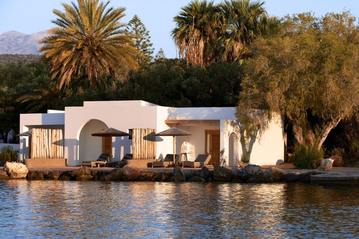 Sanftes Reisen im Oktober: bluegr Hotels & Resorts lockt kurzentschlossene Kretaliebhaber