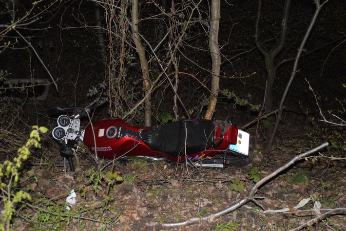 POL-HF: Unfall mit Motorradfahrer- Beteiligter leicht verletzt