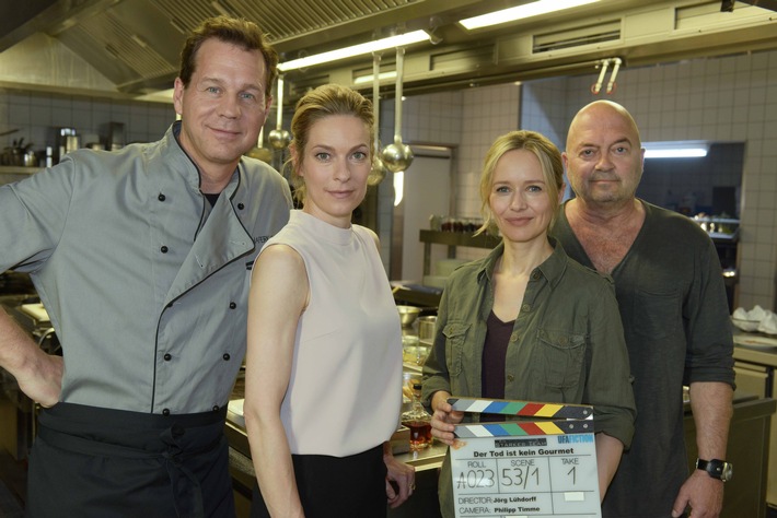 Ein Starkes Team Unter Wölfen