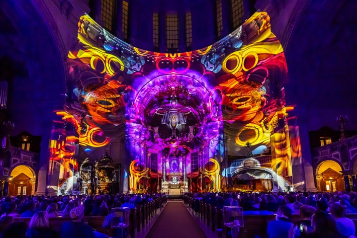 Festival of Lights in Concert 2026 erneut mit weltbekannten DJs - Magische Symbiose aus Licht- und Klangkunst im weltberühmten Berliner Dom