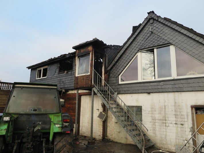 POL-ME: Wohnungsbrand in Hilden - Brandursache noch unklar - Hilden - 1912042