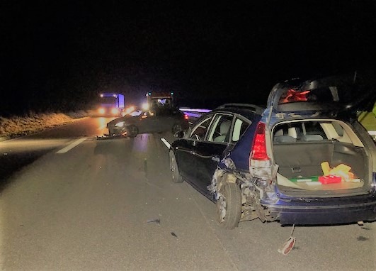 POL-PDLD: Neustadt an der Weinstraße - Unfall auf der Autobahn führt zu leichten Behinderungen