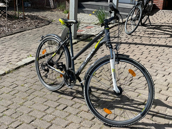POL-DEL: Landkreis Wesermarsch: Fahrraddiebstahl in Nordenham +++ Zeugenaufruf